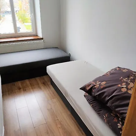 Tanie Noclegowanie Katovice Exteriér fotografie