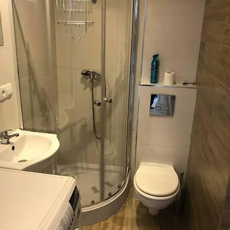 Tanie Noclegowanie Katovice Exteriér fotografie