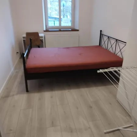 Tanie Noclegowanie Katovice Exteriér fotografie