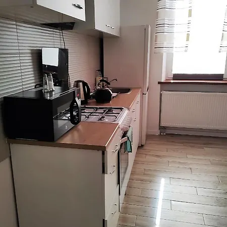 Tanie Noclegowanie Katovice Exteriér fotografie