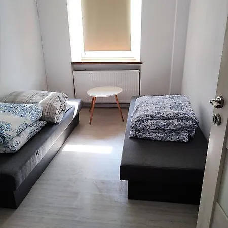 Tanie Noclegowanie Katovice Exteriér fotografie