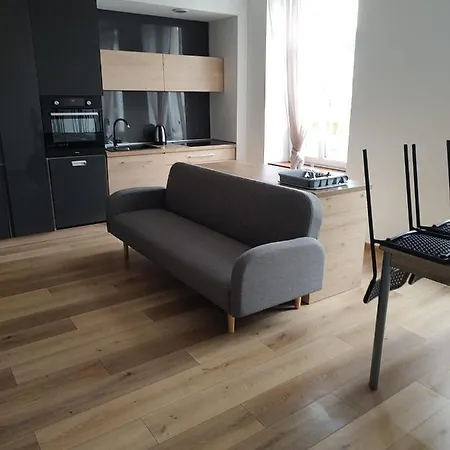 Tanie Noclegowanie Katovice Exteriér fotografie