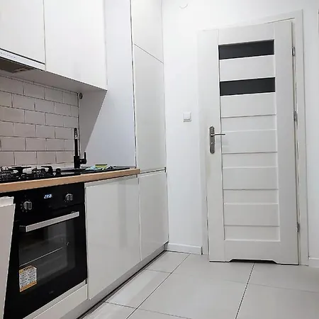 Tanie Noclegowanie Katovice Exteriér fotografie