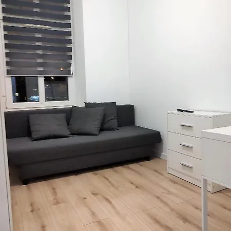 Tanie Noclegowanie Katovice Exteriér fotografie